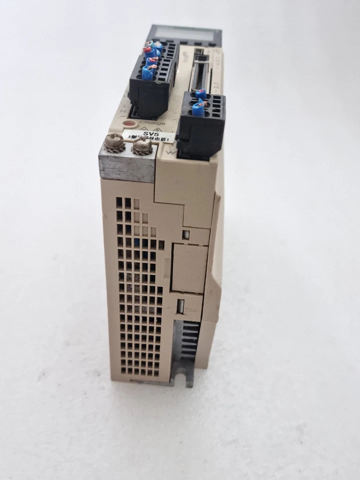 HCFA SV-X3EA075A-A2-EC 750W X3 AC SERVO DRIVE 200-240VAC SVX3EA075AA2EC